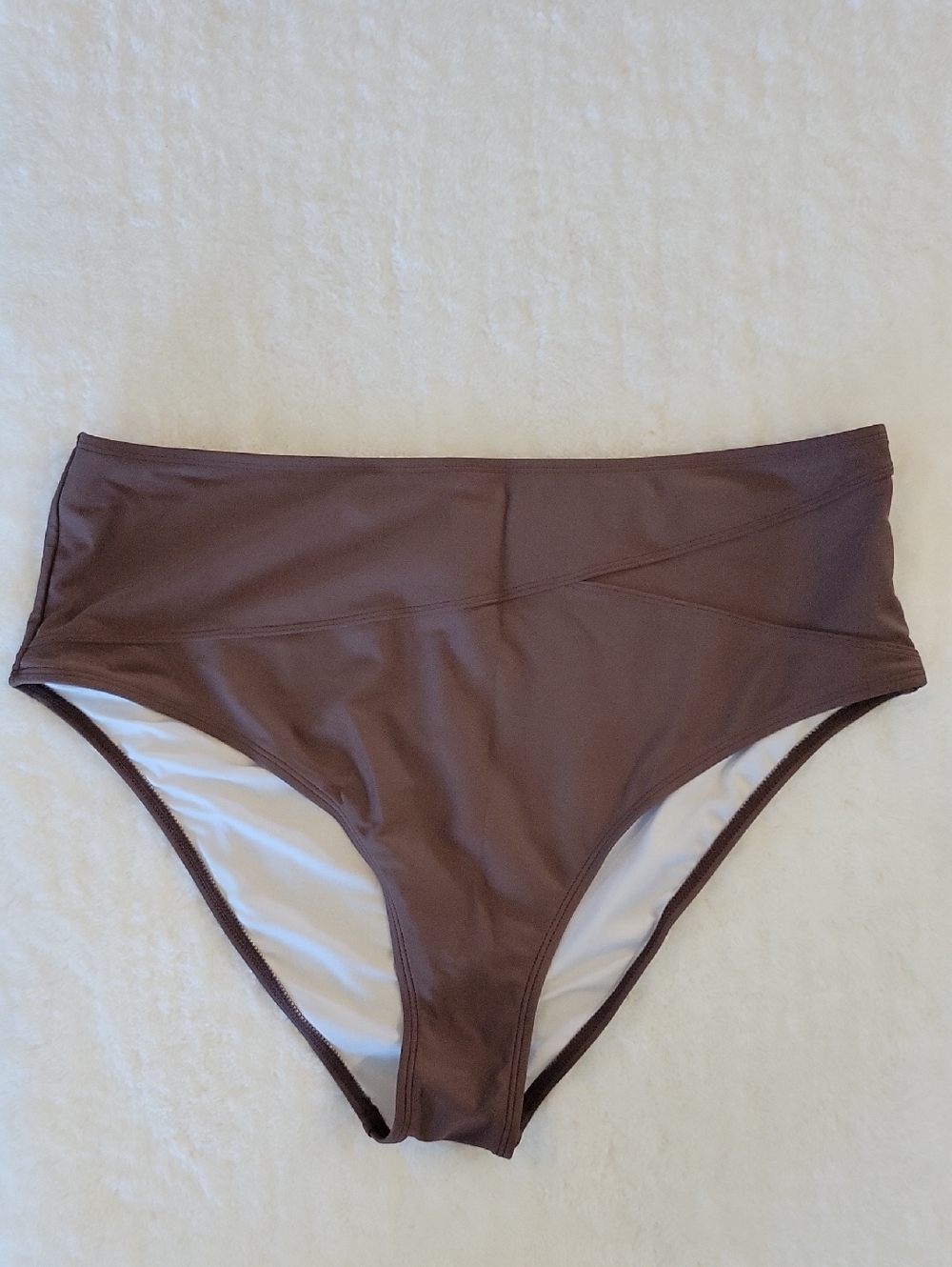 Cupshe Women's Brown Twisted Top High Waisted Botton Bikini Set Size XXL NWT - Picture 9 of 10